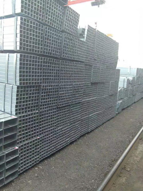 濟(jì)南鍍鋅方巨管 濟(jì)南鍍鋅方管批發(fā)價(jià)格